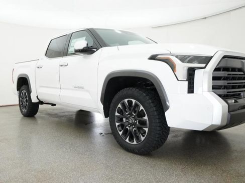 New 2026 Toyota Tundra Limited AWD/4WD image 15