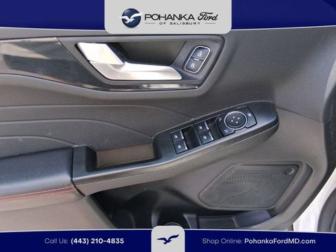 Used 2025 Ford Escape ST-Line Select w/ Tech Pack #1 AWD/4WD image 10