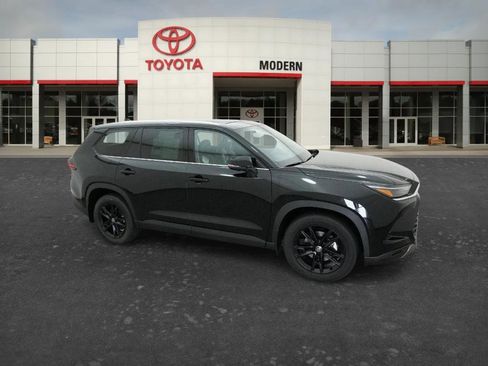 New 2026 Toyota Grand Highlander Platinum AWD/4WD image 5