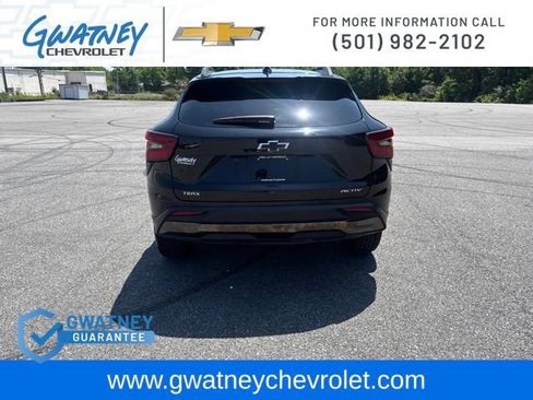 Used 2024 Chevrolet Trax ACTIV w/ Driver Confidence Package FWD image 6