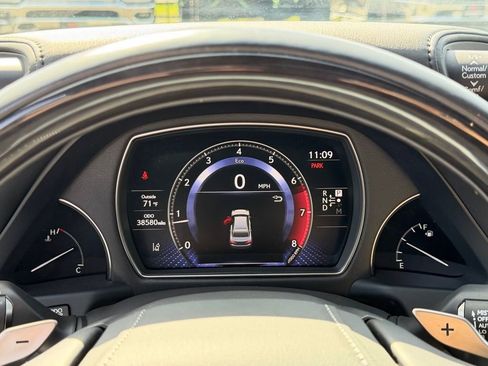 Used 2022 Lexus LS 500 w/ Interior Upgrade Package image 20