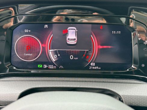 Used 2022 Volkswagen GTI Autobahn image 21