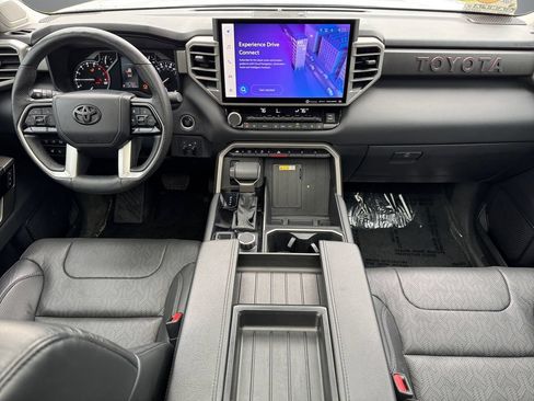 Used 2023 Toyota Tundra Limited AWD/4WD image 12
