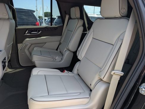 New 2026 GMC Yukon Denali AWD/4WD image 19