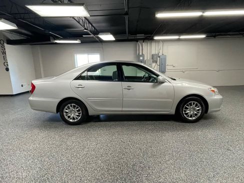 Used 2003 Toyota Camry LE FWD image 4