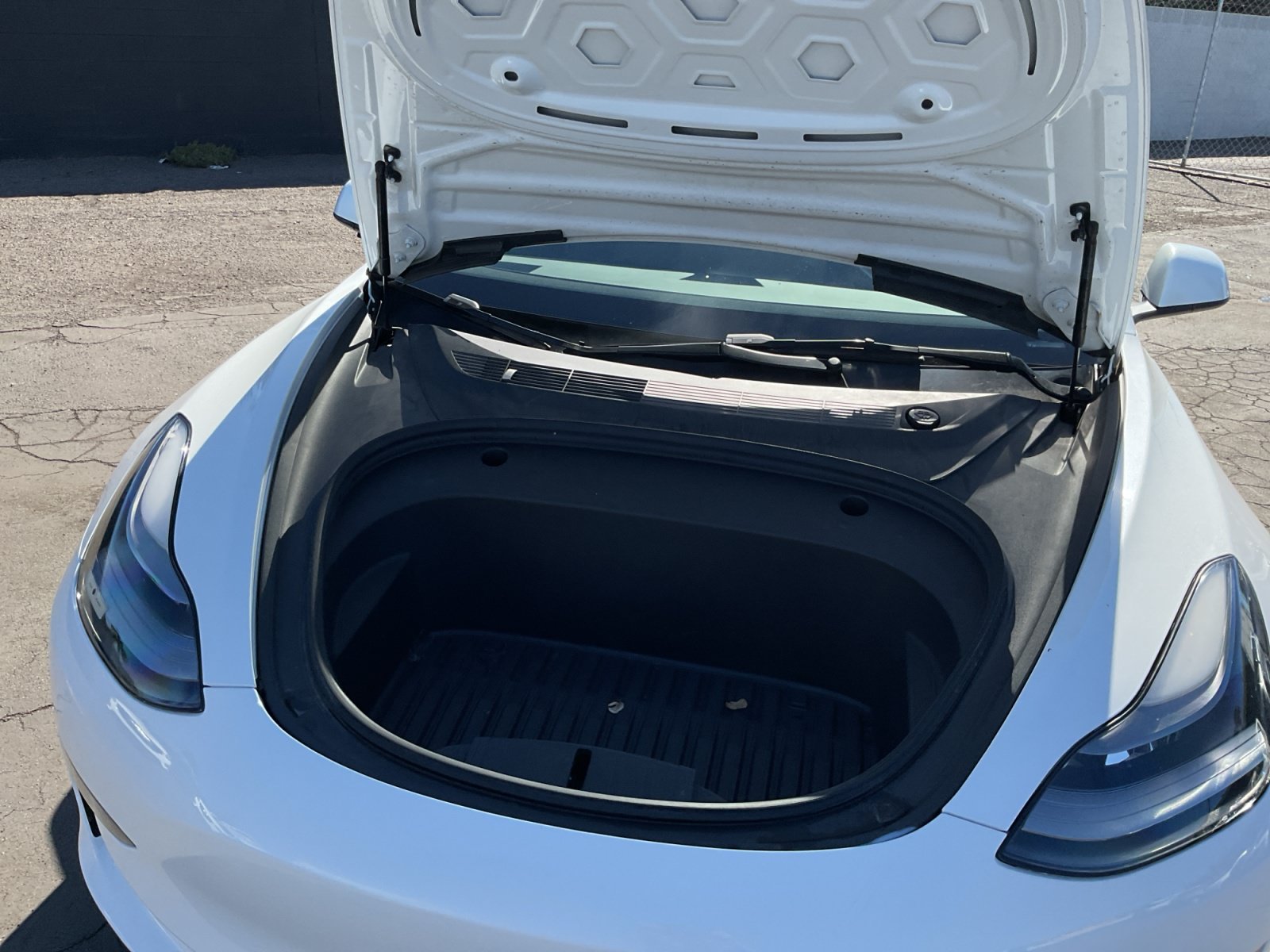 Used 2023 Tesla Model 3 Standard Range RWD image 23
