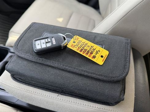 Used 2022 Honda CR-V EX image 30