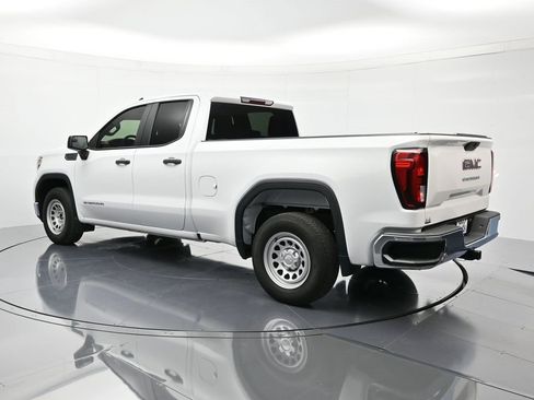 Used 2021 GMC Sierra 1500 Base w/ Convenience Package image 7