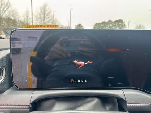 Used 2024 Ford Mustang Premium image 25