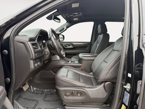 Certified 2022 Chevrolet Tahoe RST w/ Luxury Package AWD/4WD image 9