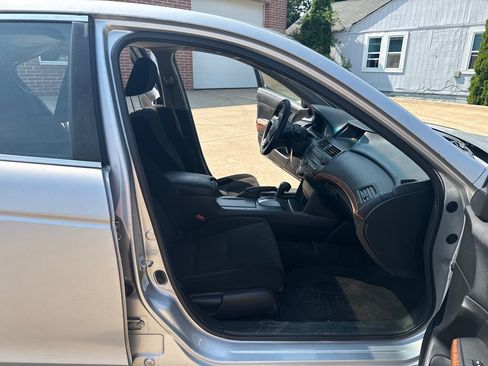Used 2011 Honda Accord EX image 11