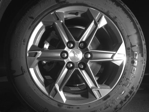 Used 2025 Chevrolet Blazer LT FWD image 12