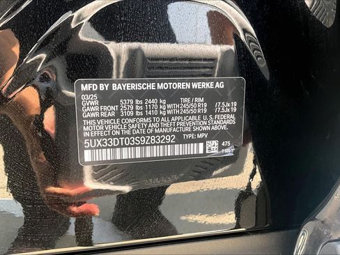 Used 2025 BMW X4 xDrive30i AWD/4WD image 34