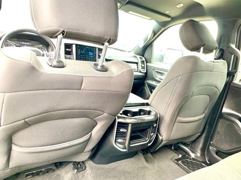 Used 2022 RAM 1500 Big Horn AWD/4WD image 15