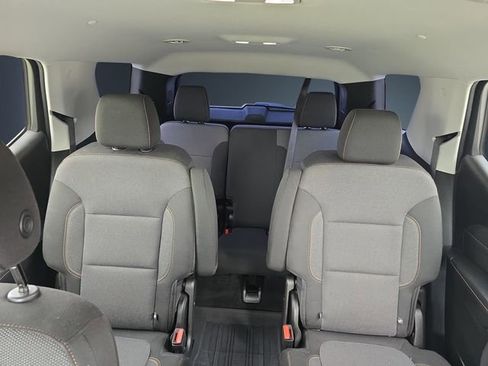 Used 2021 Chevrolet Traverse LT w/ LPO, Floor Liner Package AWD/4WD image 13