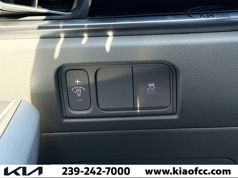 New 2026 Kia Sorento S image 32