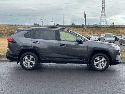 Used 2025 Toyota RAV4 XLE w/ Convenience Package