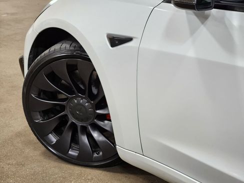 Used 2022 Tesla Model 3 Performance image 23