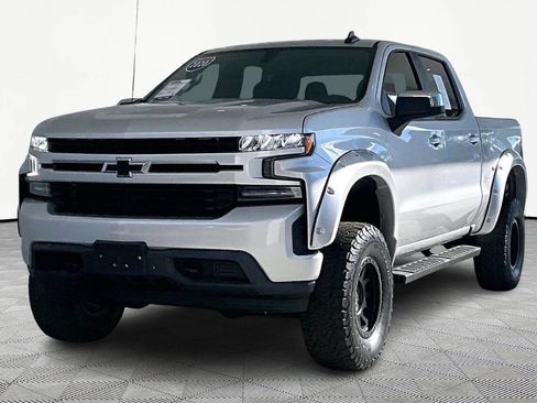 Used 2020 Chevrolet Silverado 1500 LT AWD/4WD image 1