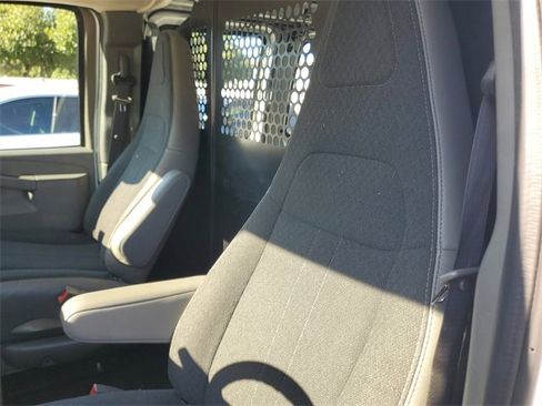 Certified 2024 GMC Savana 2500 w/ Driver Convenience Package image 15