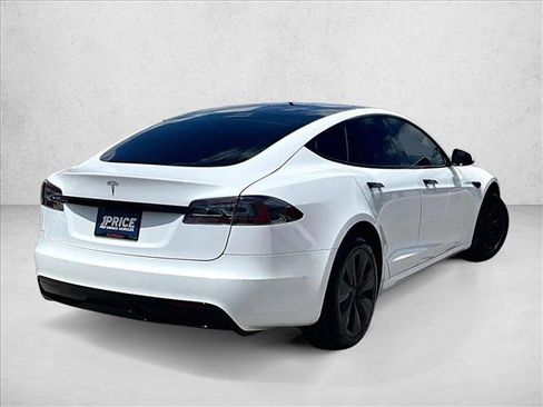 Used 2022 Tesla Model S AWD/4WD image 2