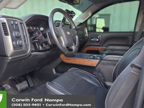 Used 2017 Chevrolet Silverado 3500 High Country w/ Duramax Plus Package AWD/4WD image 17