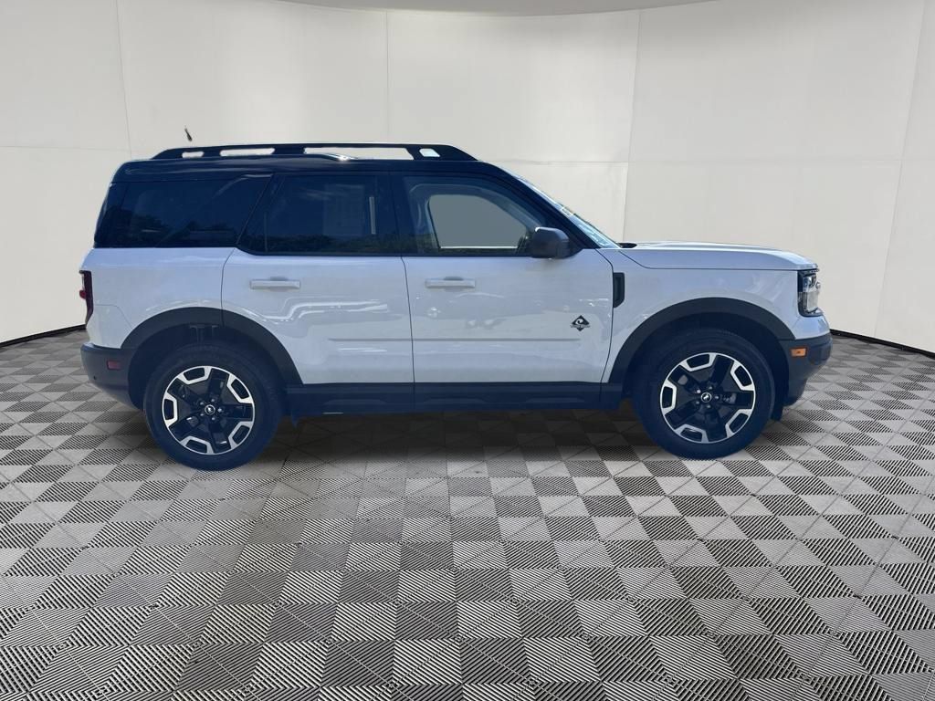 Used 2023 Ford Bronco Sport Outer Banks AWD/4WD image 4