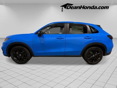 New 2027 Honda HR-V Sport image 2