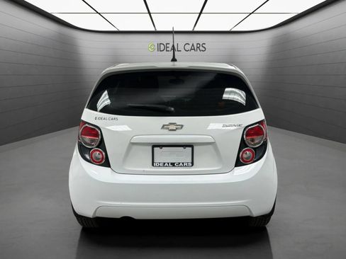 Used 2014 Chevrolet Sonic LS FWD image 6
