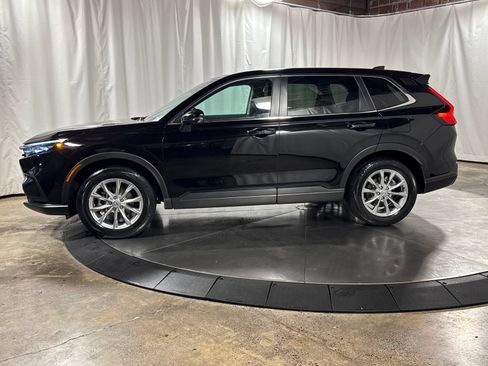 Used 2025 Honda CR-V EX image 6