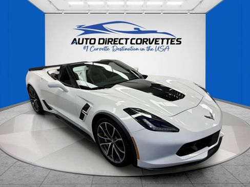Used 2019 Chevrolet Corvette Grand Sport w/ Z07 Performance Package RWD image 4
