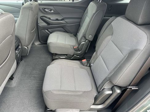 Certified 2023 Chevrolet Traverse LT AWD/4WD image 11