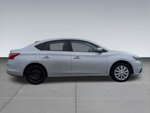 Used 2017 Nissan Sentra S FWD image 7