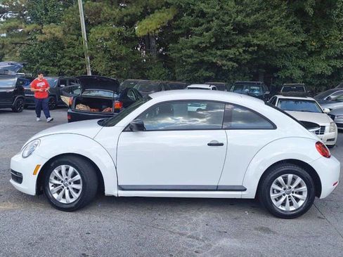 Used 2016 Volkswagen Beetle 1.8T S image 5