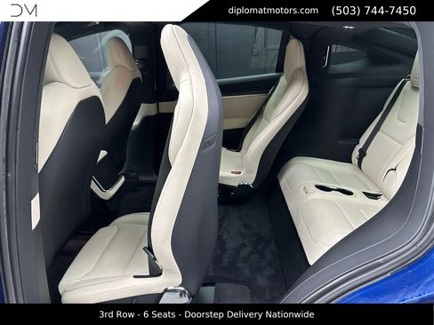 Used 2022 Tesla Model X Plaid image 25