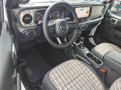 New 2026 Jeep Wrangler Unlimited Sport AWD/4WD image 18