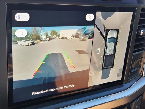 Used 2024 Ford F350 King Ranch image 8