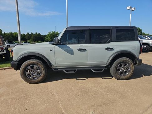 Used 2023 Ford Bronco Big Bend AWD/4WD image 2