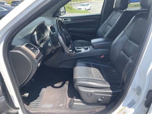 Used 2016 Jeep Grand Cherokee Summit AWD/4WD image 15