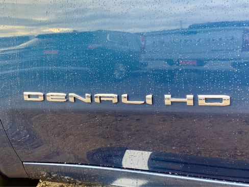 Used 2023 GMC Sierra 3500 Denali w/ Denali Ultimate Package image 22