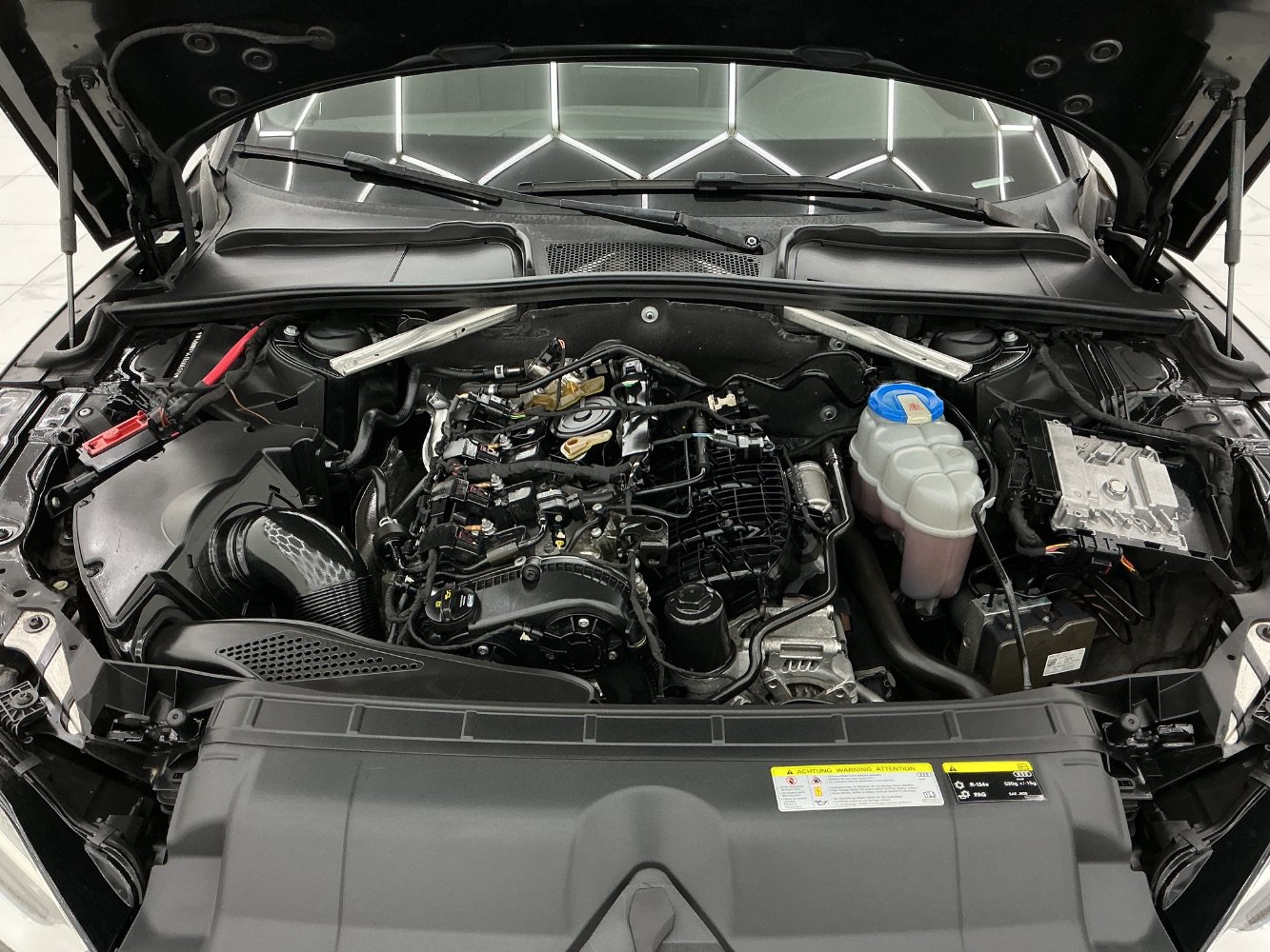 Used 2018 Audi A5 2.0T Premium Plus AWD/4WD image 44