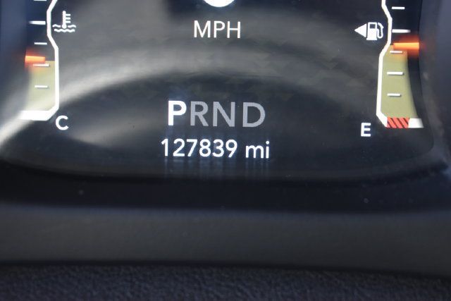 Used 2018 Jeep Wrangler Unlimited Sahara AWD/4WD image 32