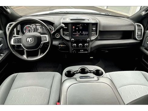 Used 2022 RAM 2500 Big Horn w/ Cold Weather Group image 15