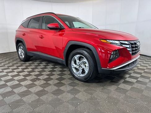 Used 2023 Hyundai Tucson SEL w/ Winter Package image 2