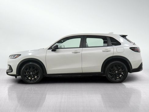 Used 2024 Honda HR-V Sport image 2