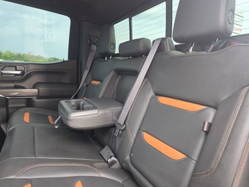 Used 2021 GMC Sierra 1500 AT4 w/ AT4 Value Package AWD/4WD image 11