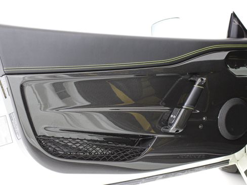 Used 2015 Ferrari 458 Speciale Coupe RWD image 33