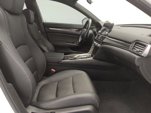 Used 2021 Honda Accord Sport image 21