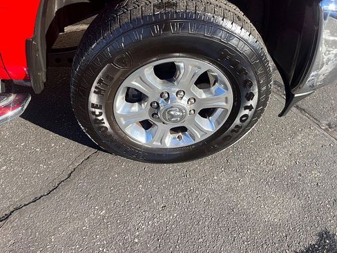 Used 2024 RAM 2500 Big Horn w/ Bed Utility Group image 10