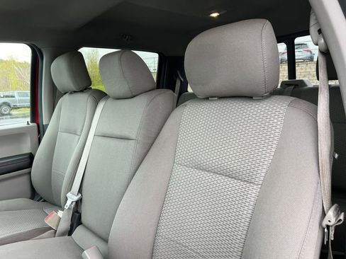 Used 2018 Ford F150 XLT w/ Equipment Group 302A Luxury AWD/4WD image 13